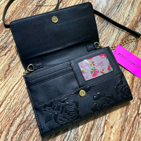 Betsey Johnson Black Crossbody Bag Clutch Cardholder Wallet - Picture 3 of 5